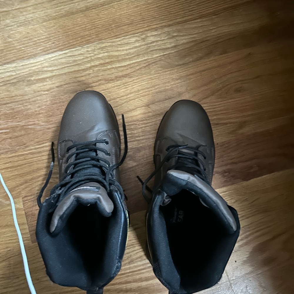 Men's Brown Lace-Up Boots